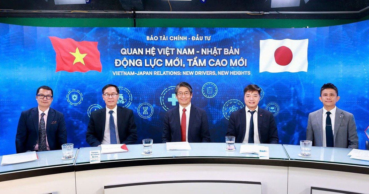 1 1763626544158728602394 34 0 767 1400 Crop 17636266026411958046140