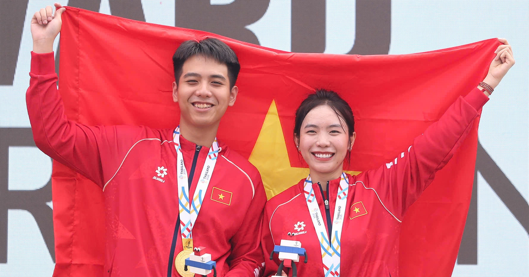 12 Viet Nam Gianh Hcv Thu 5 1485