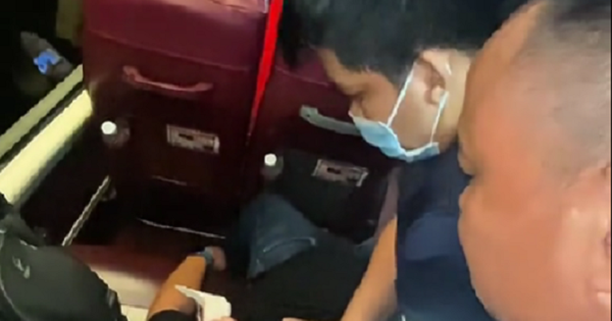 1Ngung Tim 17648401815761408600922 67 0 442 600 Crop 17648403028832044341056