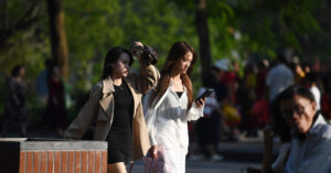 2025 Mien Bac Ngay Nang Hanh Ha Noi Cao Nhat 24 Do 3481