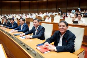 202511101449489945 Z7208659837241 Ed10Cc8631Dc22Ad66Db5A0F439D576220251110153813