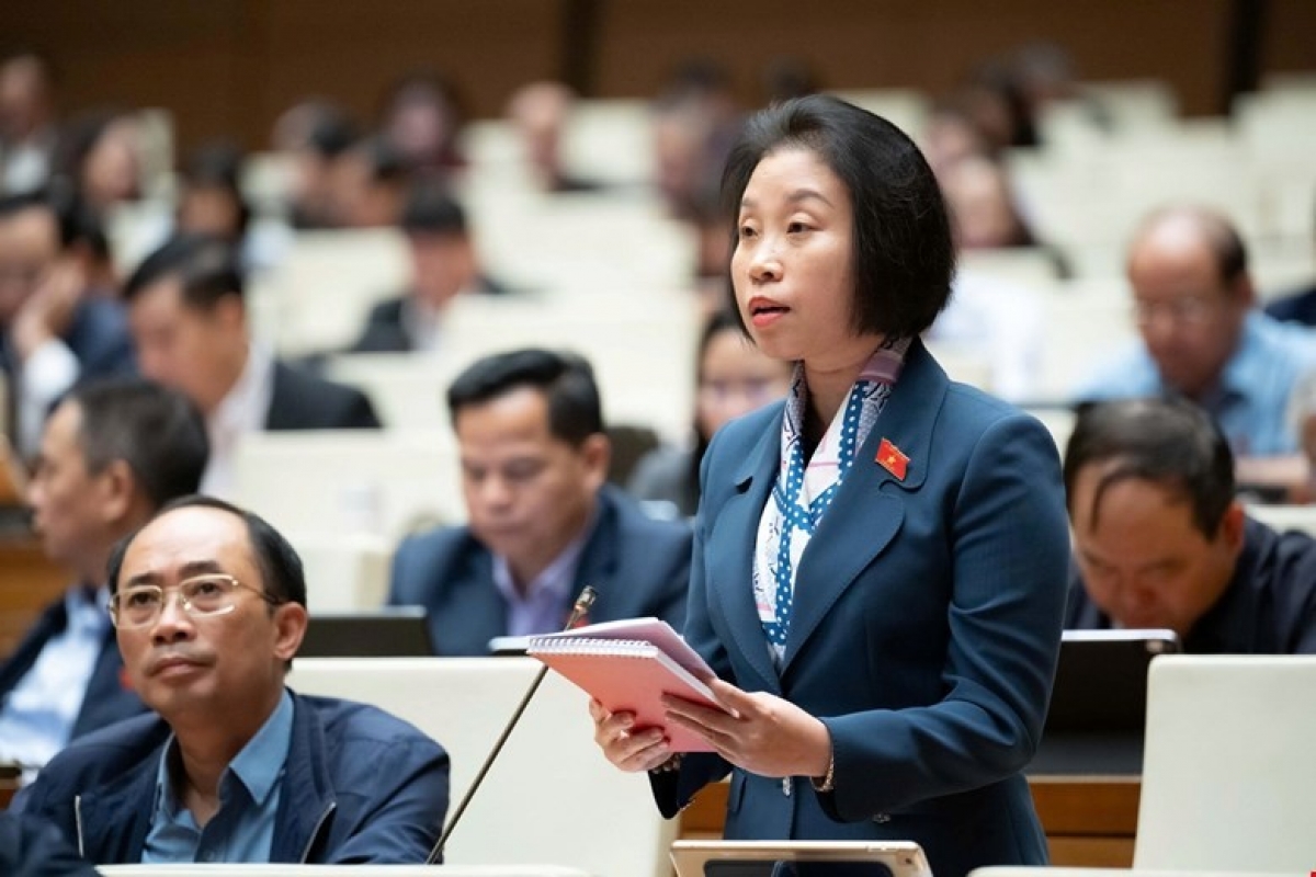 202511180825148727 Z7235443879797 A091C02Df8095B78F95285A0F271842C20251118114213