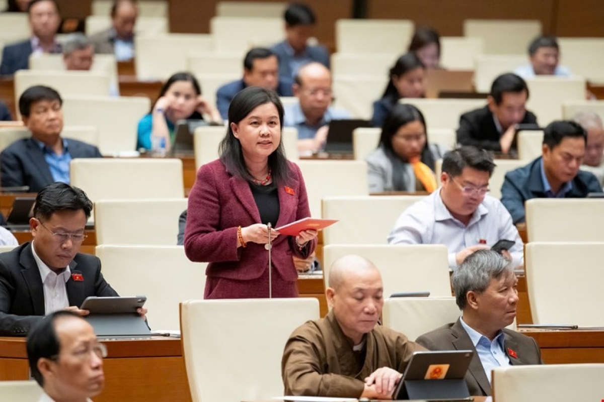 202511281526018477 Z7271552199082 201Fa12B79189C514Cb3632F3Aeb13De20251128193638