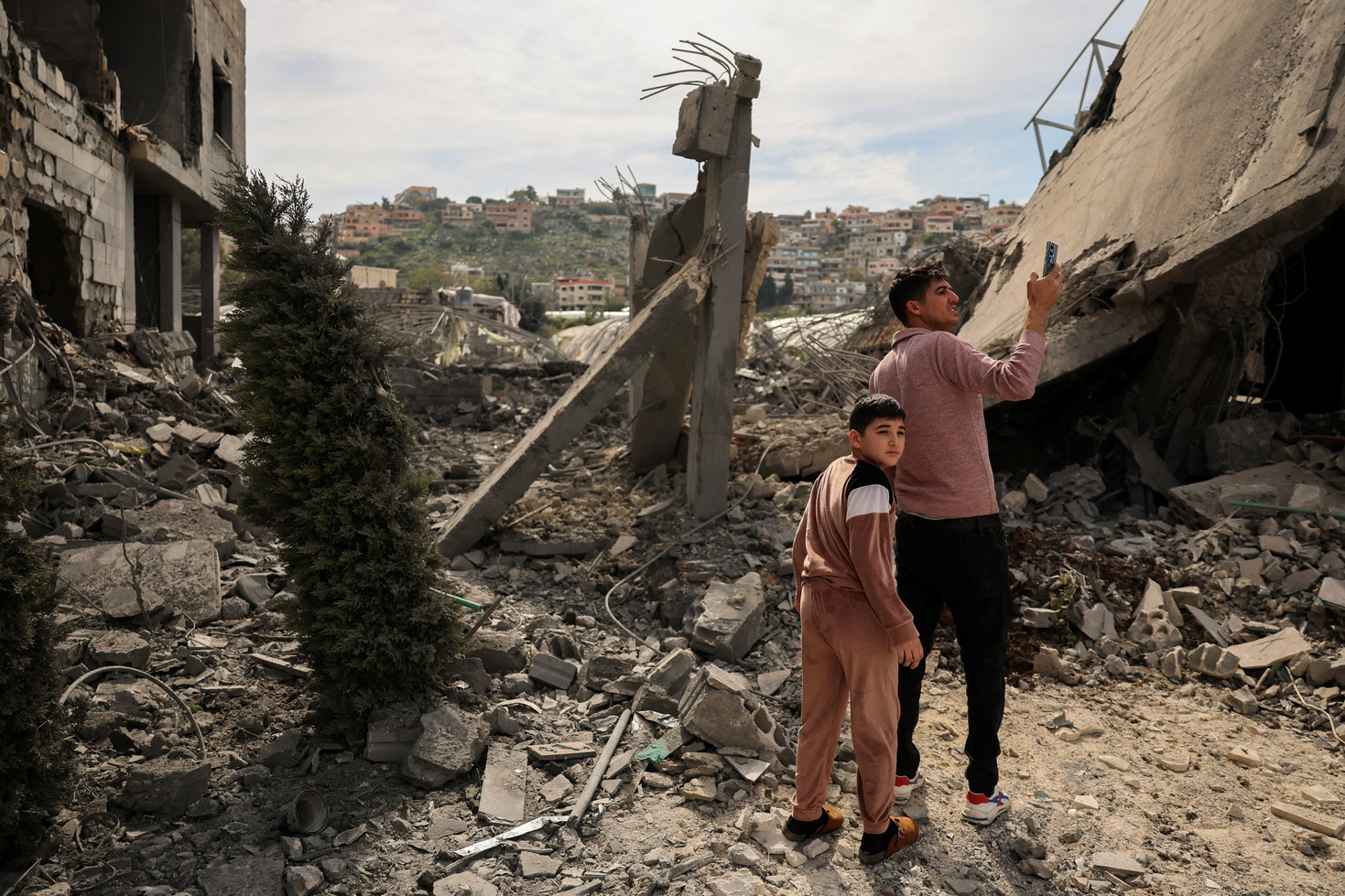2026 03 28t083023z 493765096 rc2kdkanidis rtrmadp 3 iran crisis lebanon israel aftermath 1