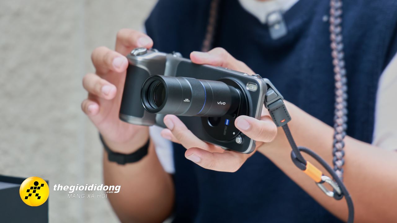 Adf12638997570492273728