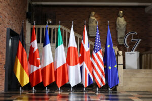 G7