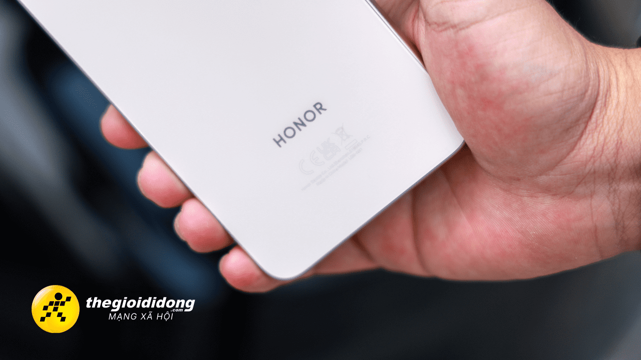 Hmas1639002037505653242