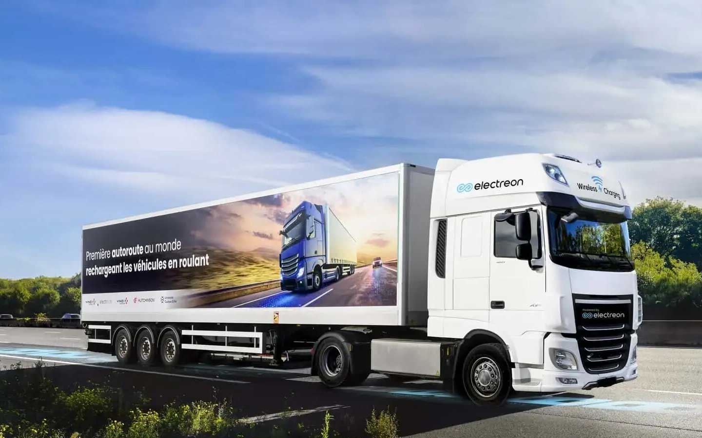 Thu Nghiem Sac Cho Xe Dien Tai Cao Toc O Phap