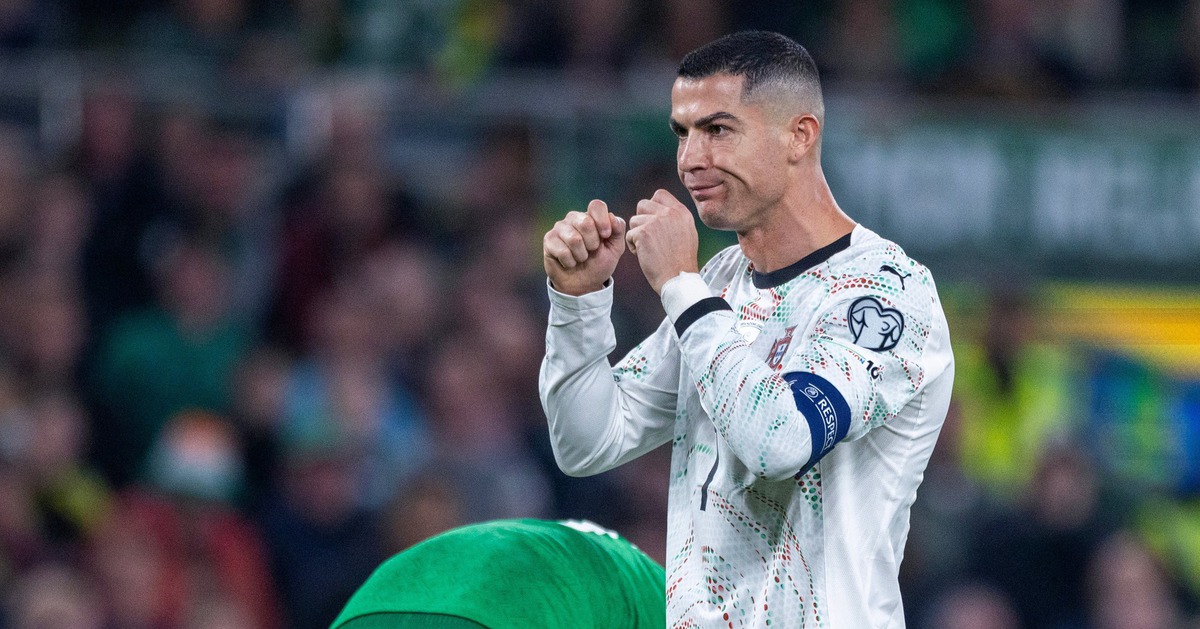 Anh Bai Chinh Cr7 1764163247896986134027 0 0 1341 2560 Crop 17641632761401532856604