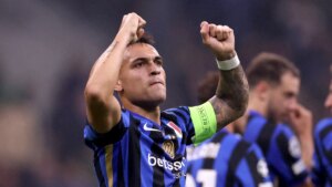 Anh Bai Duoi Trang 10 176226490478160220661 93 0 1059 1720 Crop 17622649261202143118508