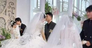 anh em sinh ba cuoi cung ngay gay sot mang xa hoi 1402