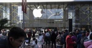 apple dung ngoai cuoc dua dot tien 845