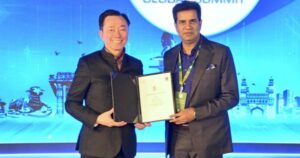 Avatar1765259107664 1765259108100209661615