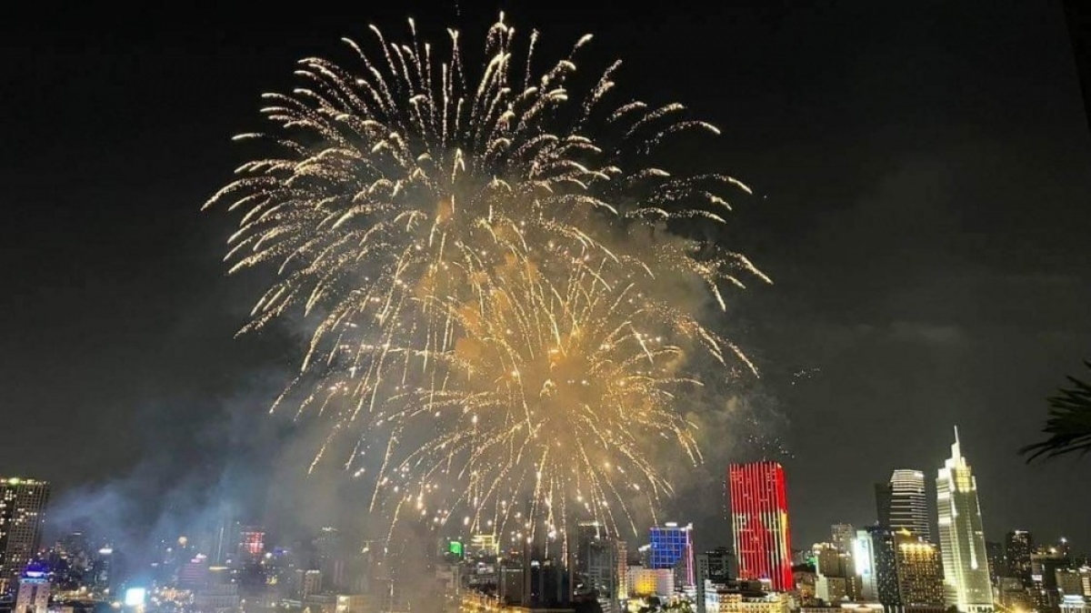 Ban Phao Hoa20251208184228