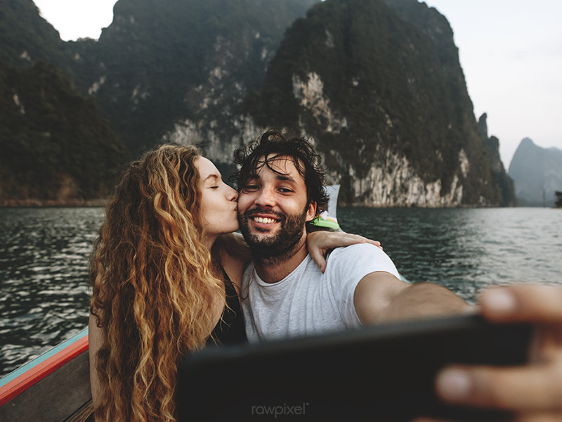 ban trai mang xoi ga di du lich sang an chao trang khien ban gai hoang hon 464