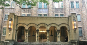 Bang Xep Hang Dai Hoc Danh Gia Bi Che Gieu Vi Loat Ket Qua Gay Ngo Ngang 2299