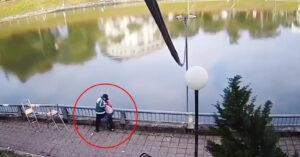 Bao Luc Hoc Duong Chinh Nguoi Lon Can Hoc Nhung Ky Nang Dong Hanh Cung Con 1405