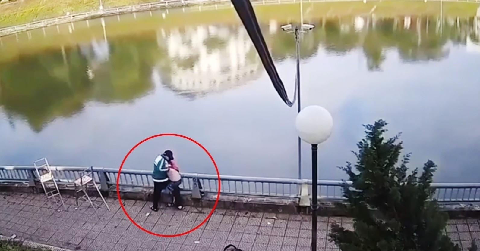 Bao Luc Hoc Duong Chinh Nguoi Lon Can Hoc Nhung Ky Nang Dong Hanh Cung Con 1405