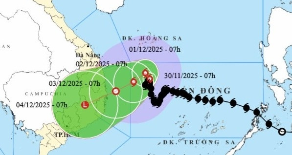 Bao So 15 Koto Tiep Tuc Di Kieu Nhuc Nhich Suy Yeu Truoc Khi Vao Nam Trung Bo 331