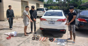 Bắt giữ 9 kẻ trong đường dây 'cẩu tặc', thu giữ dàn ô tô và 105 con chó 1 bat giu 9 ke trong duong day cau tac thu giu dan o to va 105 con cho 1372