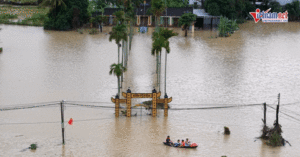 Bi Thu Thon Nghen Ngao Nhieu Nguoi Gia Ngam Nuoc 3 Ngay Thoi Tiet Khac Nghiet Da Khong Cam Cu Noi 14