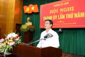 bi thu thanh uy hue nguyen dinh trung phat bieu tai hoi nghi