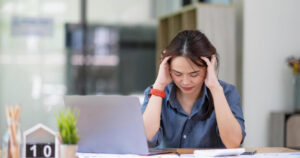 Bo Viec Luong 100 Trieu Thoat 600 Nhom Chat Nguoi Phu Nu Tim Lai Tu Do Va Hanh Phuc B807958Acae44D47