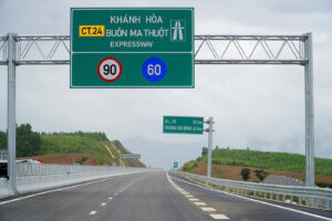 cao toc khanh hoa ban me 4