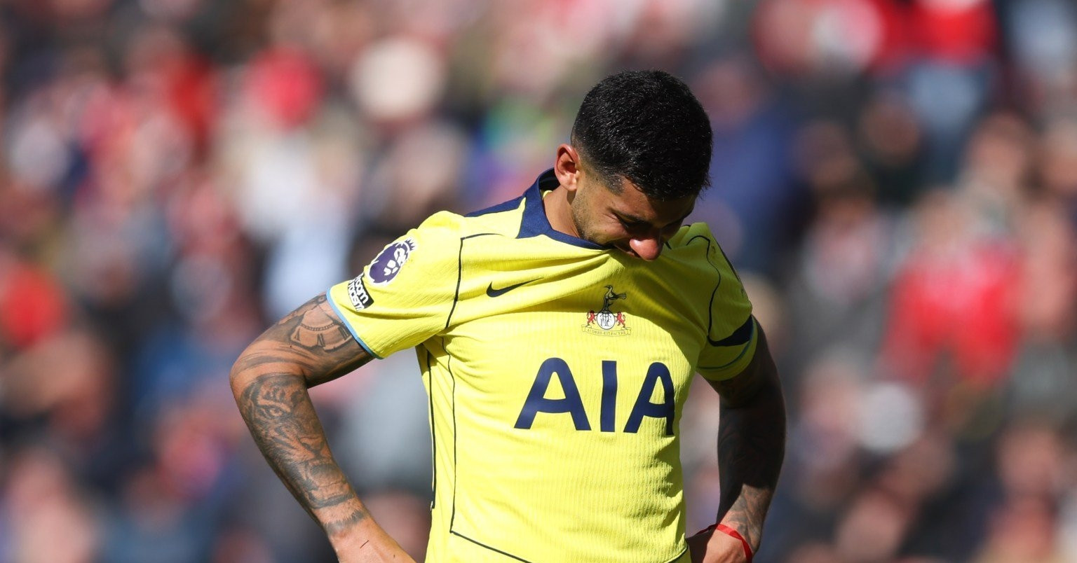 cau thu tottenham lo xuong hang de zerbi len tieng 879