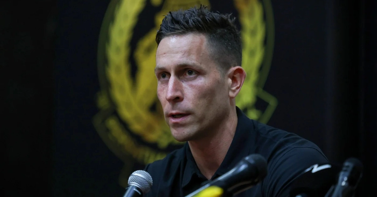 Ceo 17636305872981611815112 186 0 919 1400 Crop 17636306374711689353085