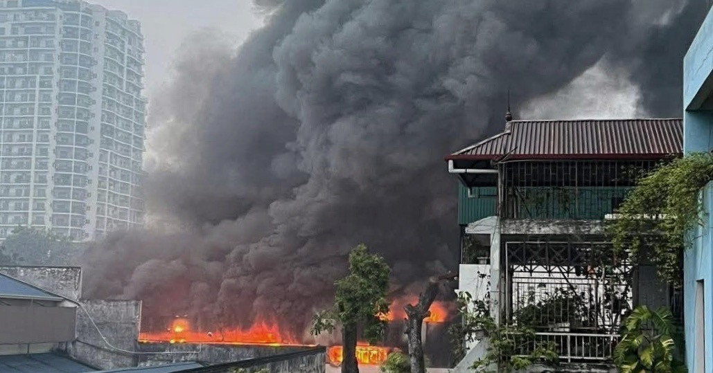 Chay Lon O Nha May Bia Ha Noi Habeco 666