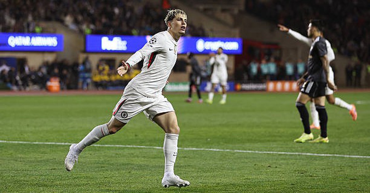 Chelsea0611 17623830823142072595440 58 0 378 612 Crop 17623832298571503514663