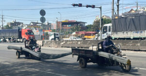 Clip Xe Ba Gac Cong Bo Sat Dai 10M Nao Loan Quoc Lo 1258