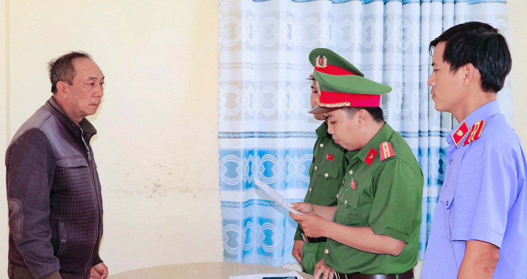 cong an khoi to ong le van chuong chu ca phe thien tien 665