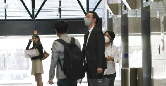 Cuu Hieu Truong Linh An Tu Vi Lo De Thi Cho Trung Tam Day Them Cua Nguoi Tinh 3333