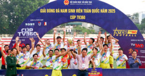 Dai Hoc Hue Vo Dich Giai Bong Da Sinh Vien Toan Quoc 2025 1718