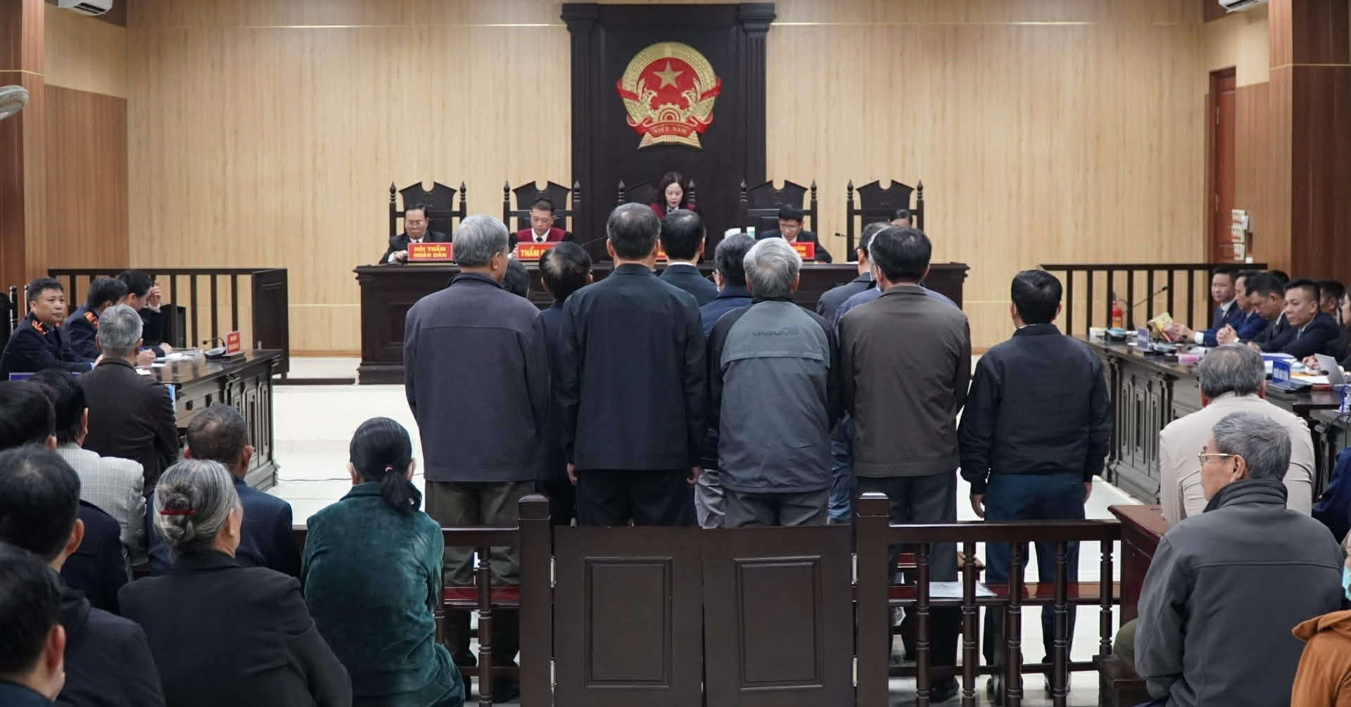 Dan Cuu Can Bo Doanh Nhan Thanh Hoa Sai Pham Lien Quan Du An Hac Thanh Tower Duoc Giam An 274