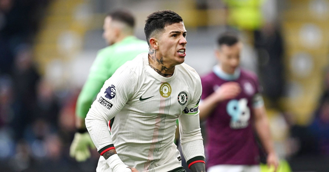 Danh Bai Burnley Chelsea Leo Len Nhi Bang 2705