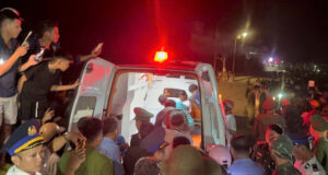 Dao Ly Son Vo Oa Don 3 Cu Dan Song Sot Sau 2 Ngay Troi Dat Giua Bien 442