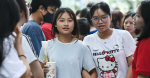 de thi lop 10 chuyen dia ly cua truong thpt chuyen khoa hoc xa hoi va nhan van 837