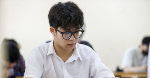 de thi thu tot nghiep thpt mon toan nam 2026 cua truong thpt thai phien 2758