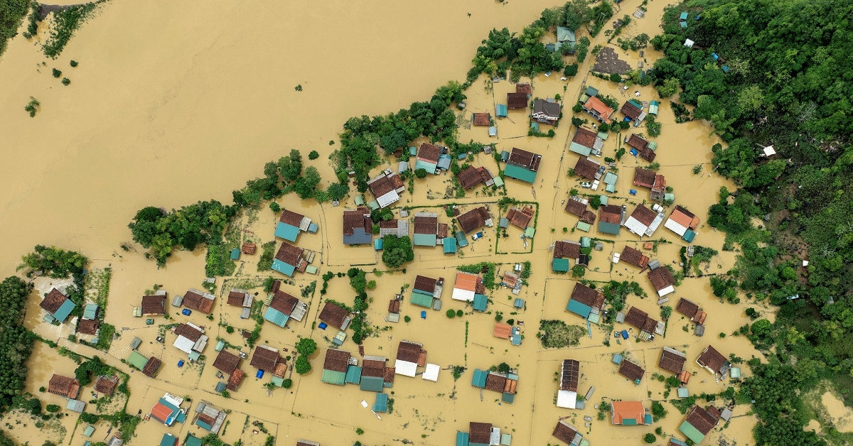 Dieu Dac Biet O Noi Lu Den Ca Lang Noi Theo Con Nuoc 1500