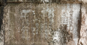 doc la ngon nui tho 700 tuoi o ninh binh 1214
