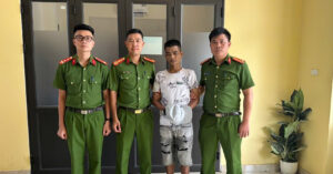doi tuong truy na dac biet nguy hiem bi bat sau 8 nam lan tron 873