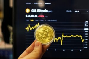 dong xu bieu tuong gia bitcoin 8392 1770695696 1771480203173 177148020403953754701420260220210325.jp