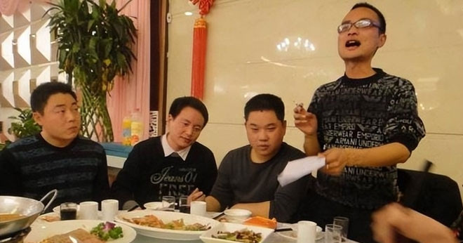 Gap Lai Dong Nghiep Sau 20 Nam Ai Cung Lam Giam Doc Nhung Cuoc Song Khac Xa Tuong Tuong 1085