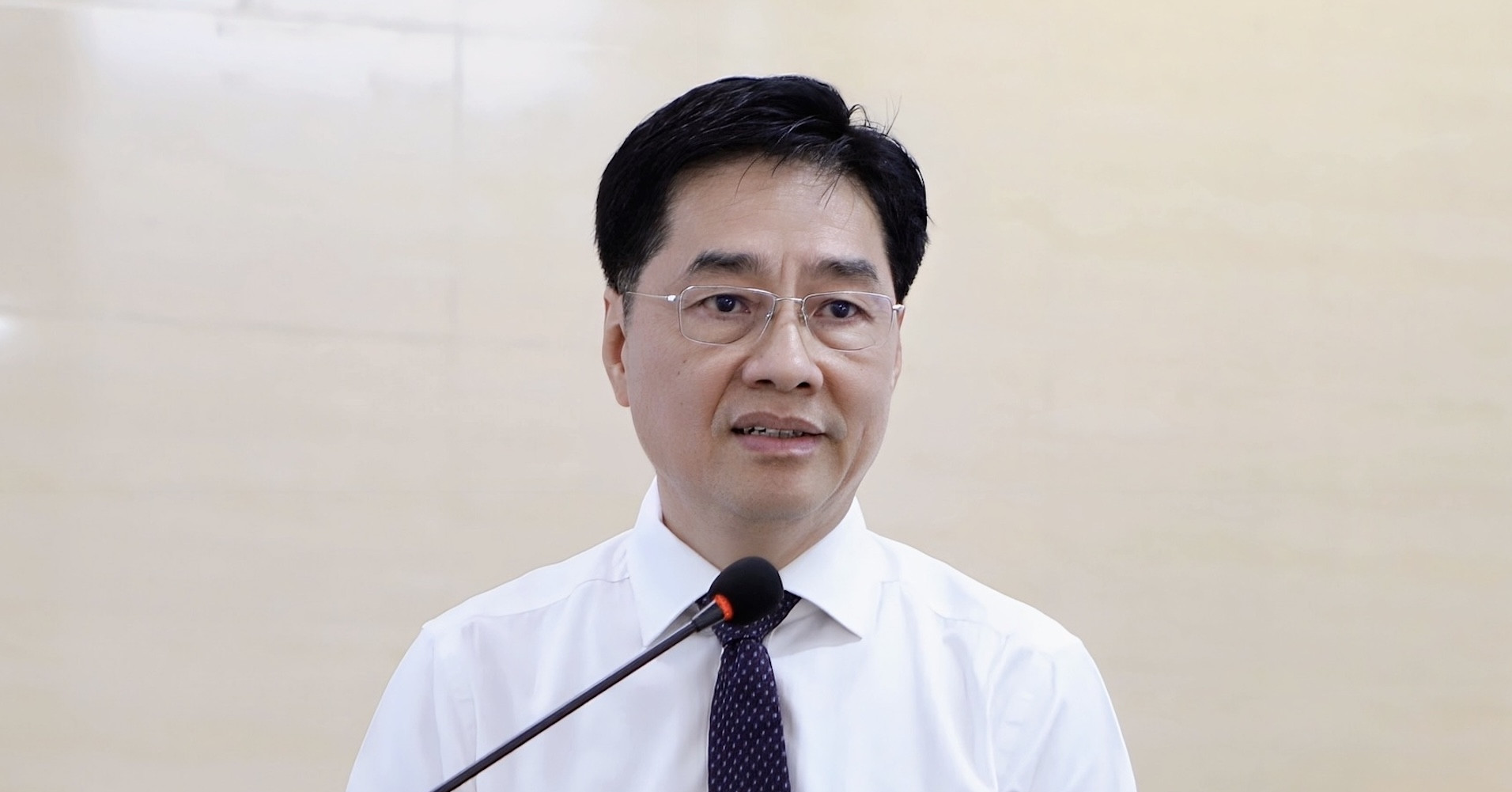 giao su y noi tieng ung cu dai bieu quoc hoi 865