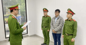 Ha Noi Khoi To 14 Doi Tuong Vu Tranh Chap Vi Tri Do O To Tai Tang Ham Chung Cu 507