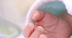 Hai Nguoi Bi An Di Xe May Bo Lai Be Trai So Sinh Truoc Cong Nha Dan O Phu Tho 2726