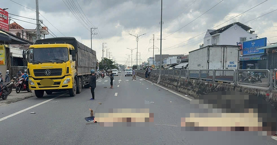 Hai Nguoi Tu Vong Tai Cho Sau Cu Tong Cua Xe May Tren Quoc Lo 2875